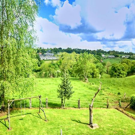 Holiday Home Close To Normandy Montaigu-les-Bois Bagian luar foto
