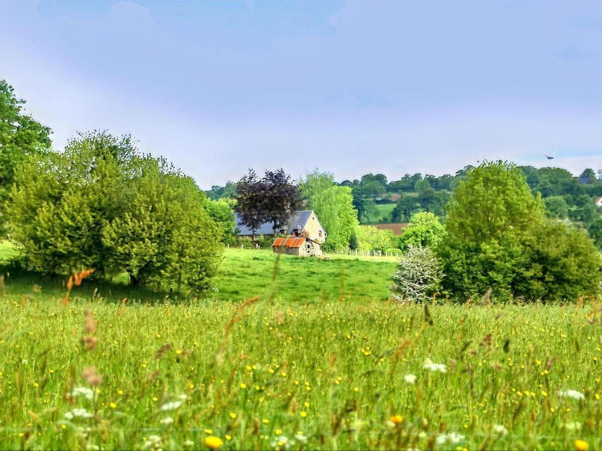 Holiday Home Close To Normandy Montaigu-les-Bois Bagian luar foto