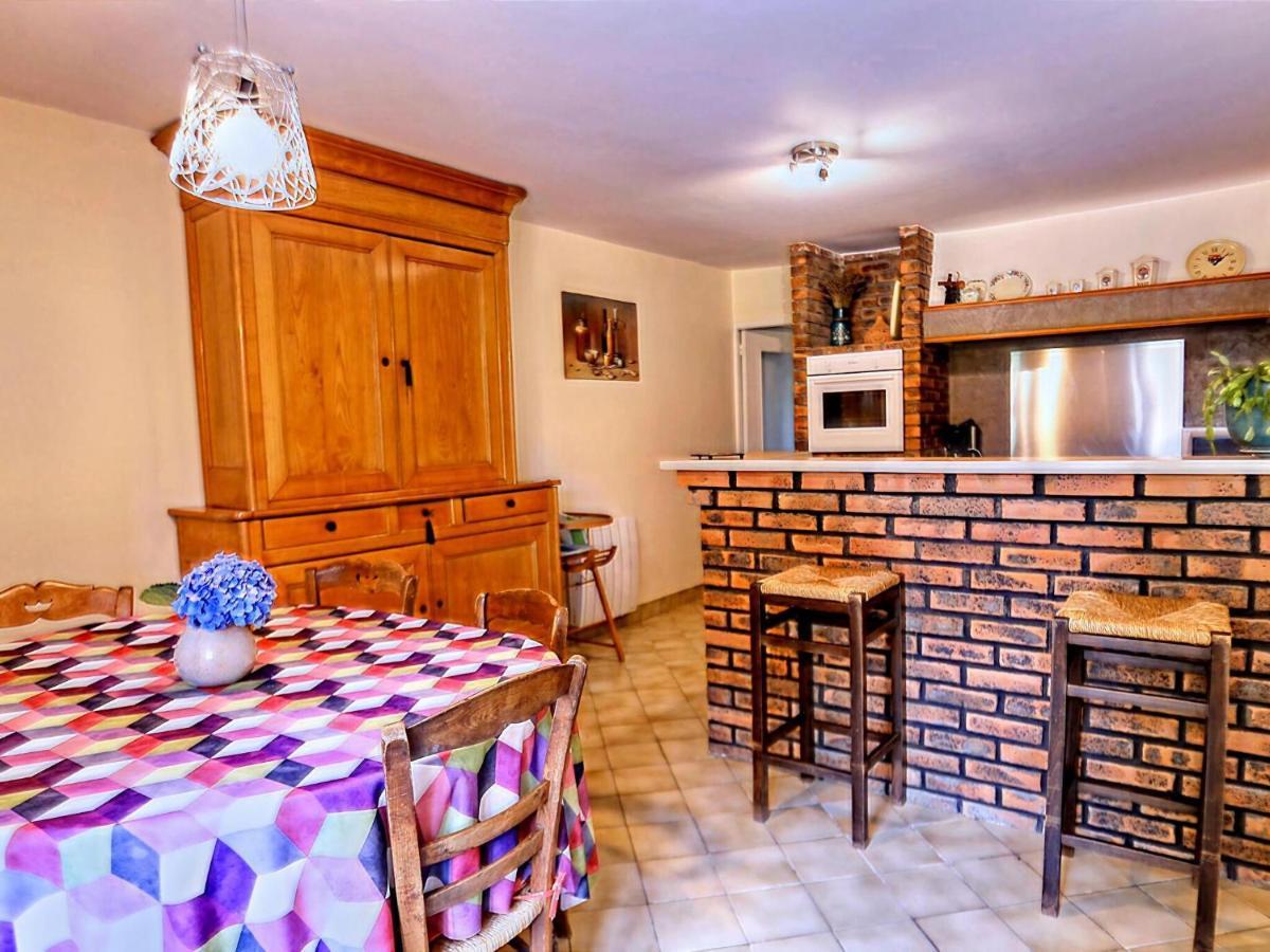 Holiday Home Close To Normandy Montaigu-les-Bois Bagian luar foto