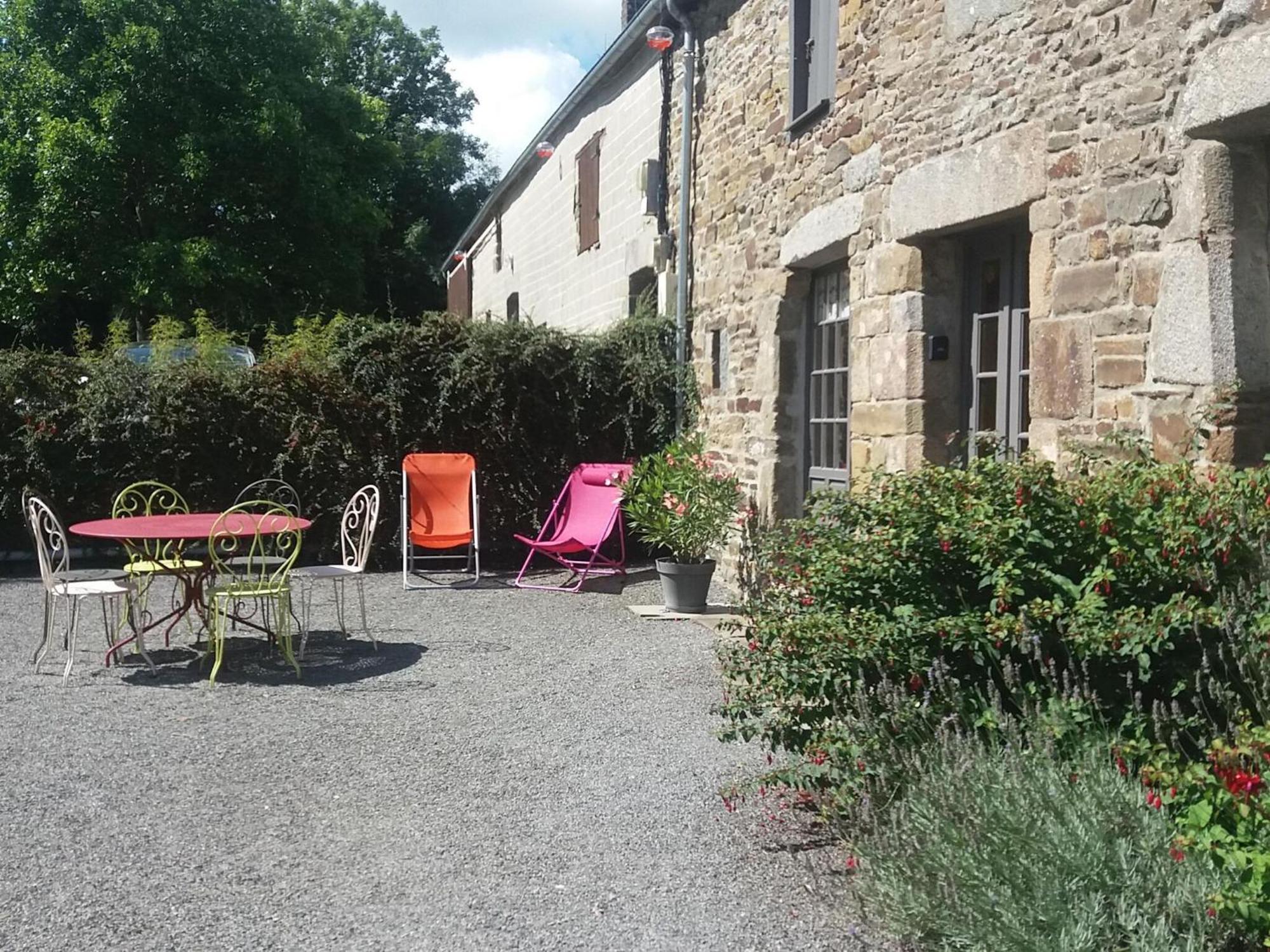 Holiday Home Close To Normandy Montaigu-les-Bois Bagian luar foto